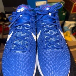 Nike Blue Textured Men's Sneakers